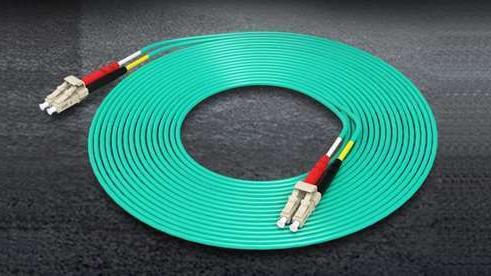 赤峰市因为光纤跳线品质 选用欧孚OM3万兆光纤跳线